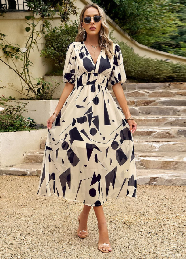 Estella™ | Flattering Floral Midi Dress 9